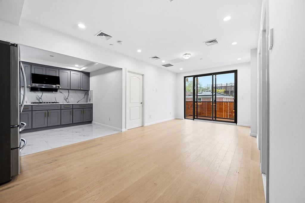207 Bay 35th Street Bath Beach Brooklyn NY 11214
