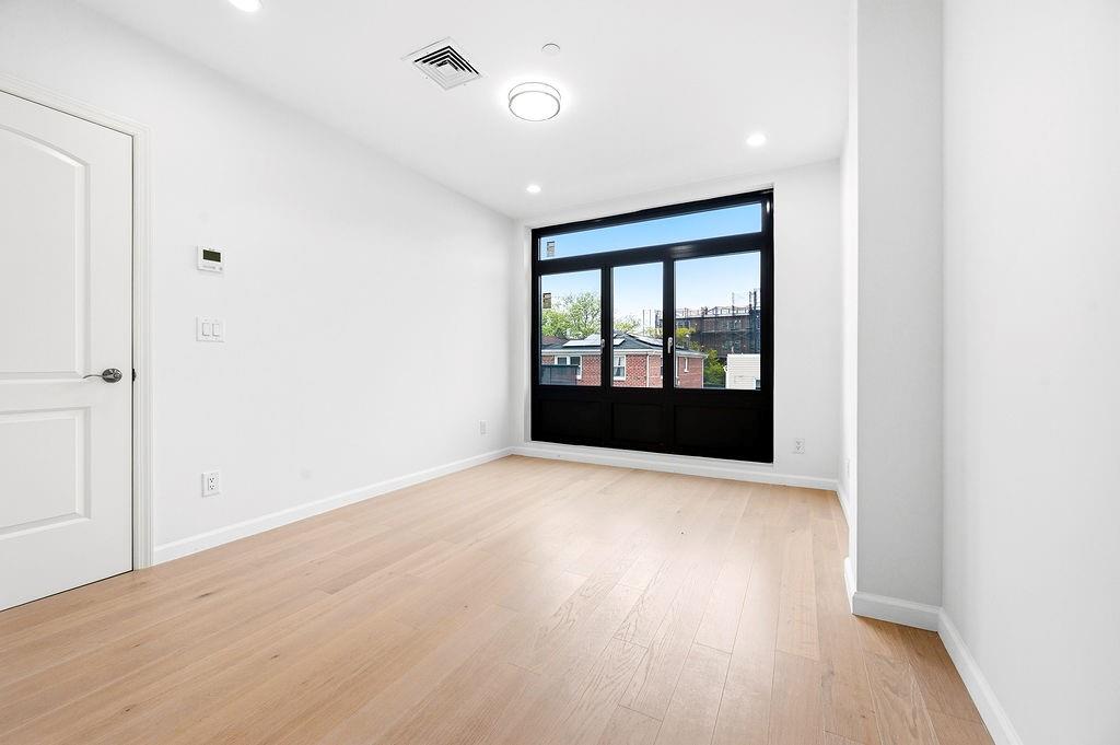 207 Bay 35th Street Bath Beach Brooklyn NY 11214