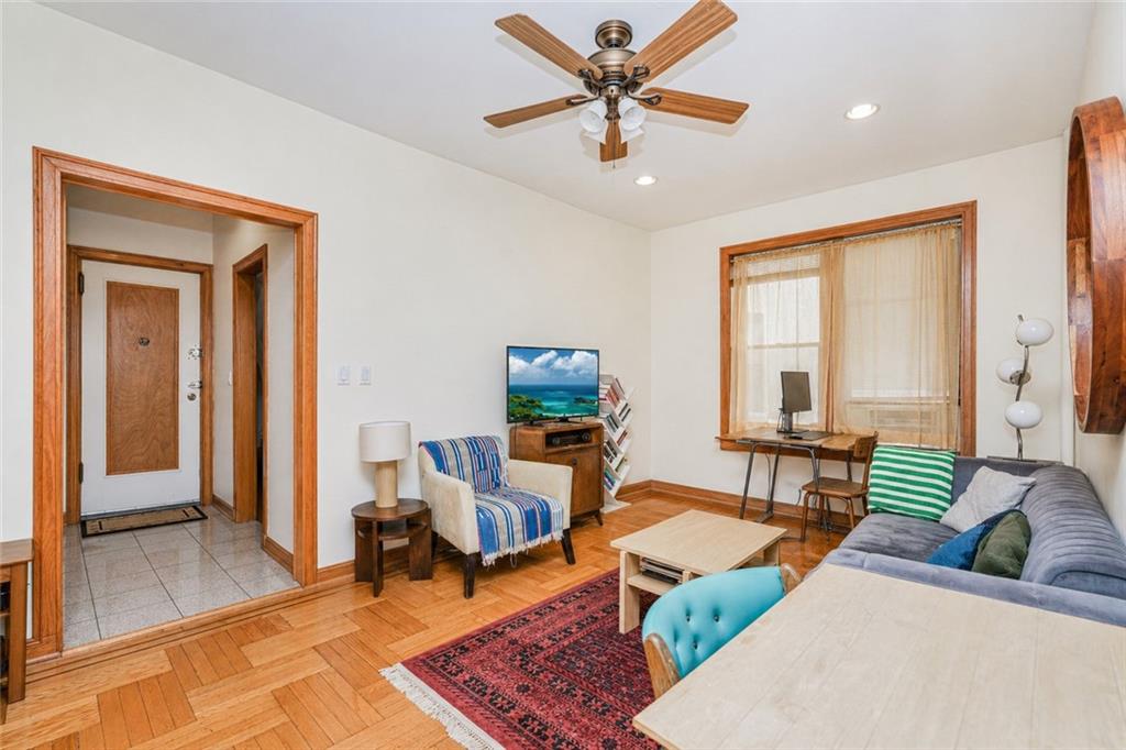 7609 4th Avenue Bay Ridge Brooklyn NY 11209