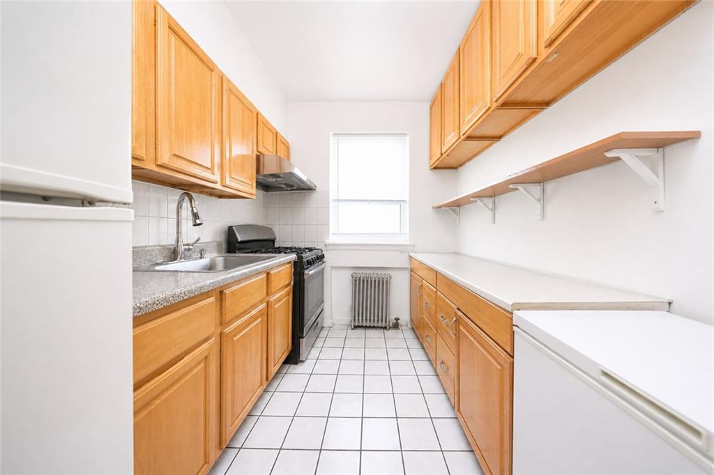 1618 81st Street Bensonhurst Brooklyn NY 11214