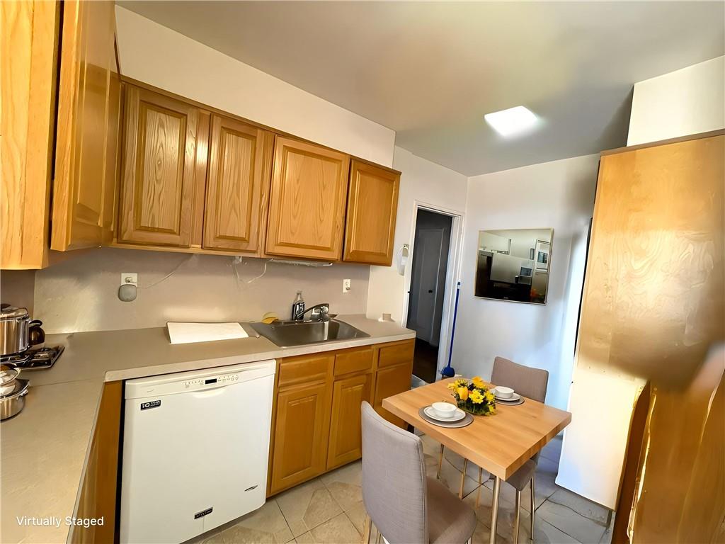 3021 Avenue Z Sheepshead Bay Brooklyn NY 11235