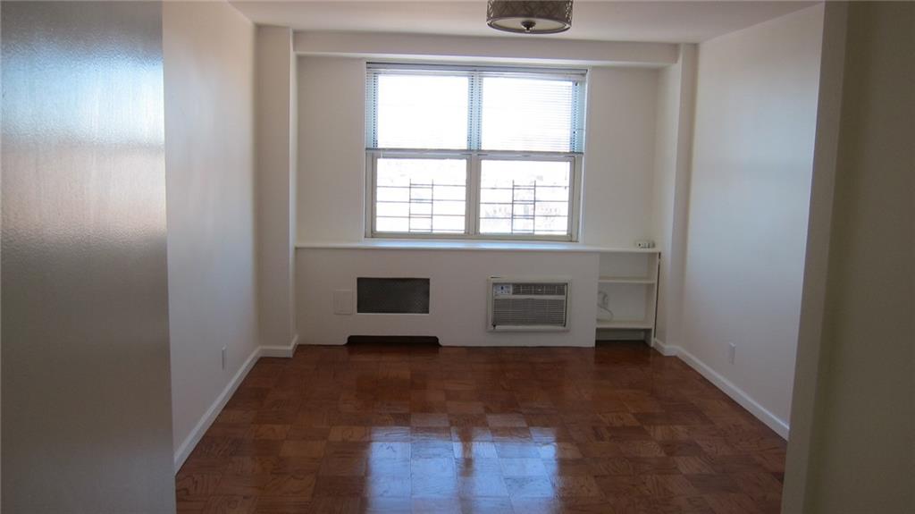 35 Seacoast Terrace Brighton Beach Brooklyn NY 11235