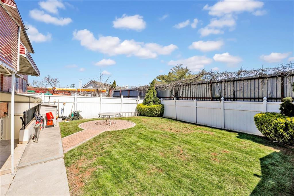 995 East 58th Street Flatlands Brooklyn NY 11234