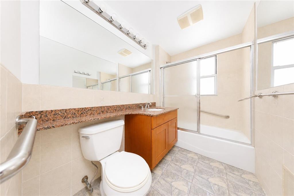 2332 East 21st Street Sheepshead Bay Brooklyn NY 11229