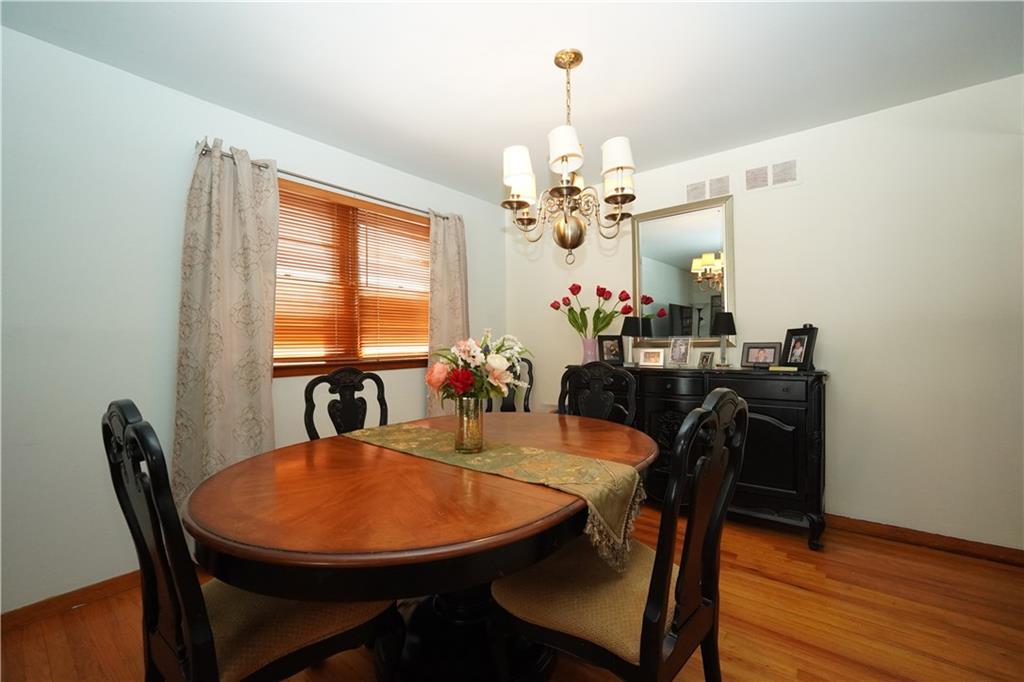 268 Bradford Avenue Prince's Bay Staten Island NY 10309