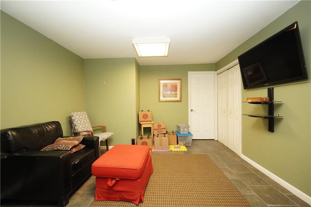 268 Bradford Avenue Prince's Bay Staten Island NY 10309