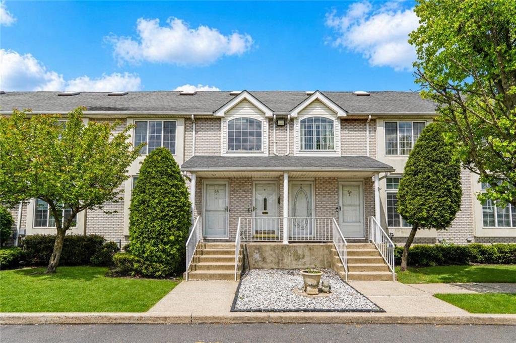 61 Jennifer Place Bulls Head Staten Island NY 10314