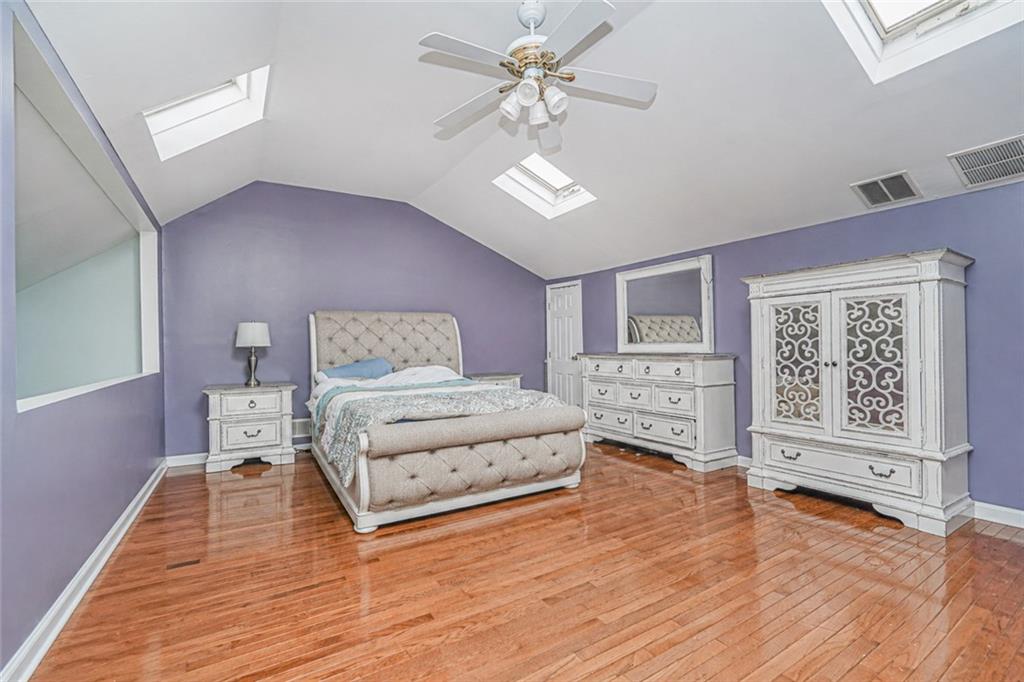 61 Jennifer Place Bulls Head Staten Island NY 10314