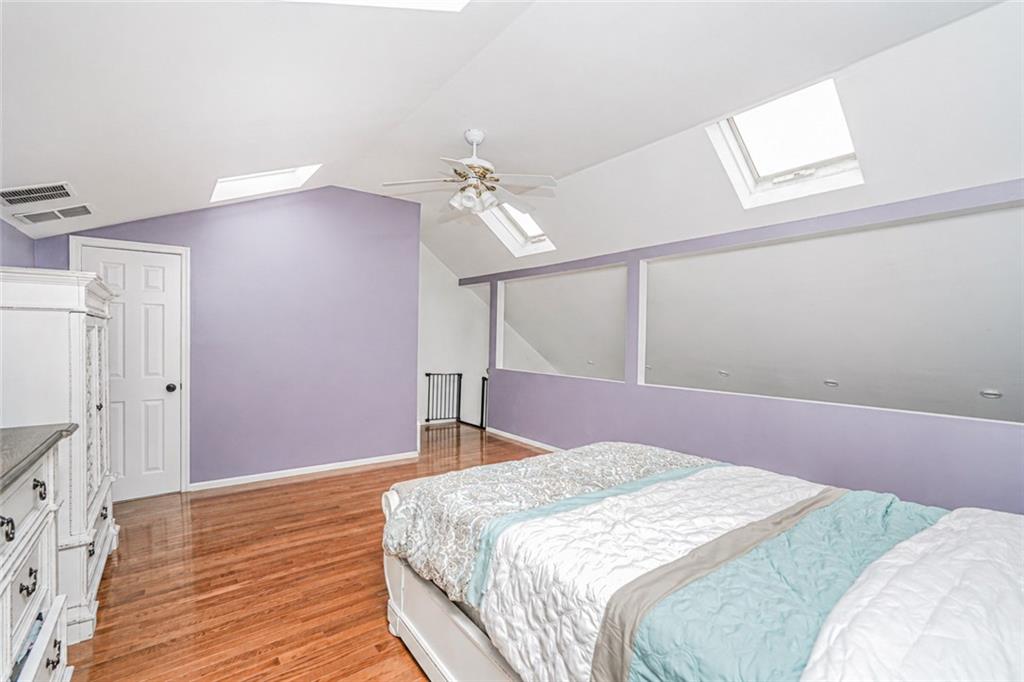 61 Jennifer Place Bulls Head Staten Island NY 10314
