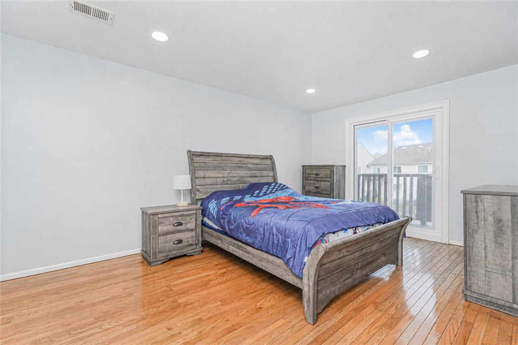 61 Jennifer Place Bulls Head Staten Island NY 10314