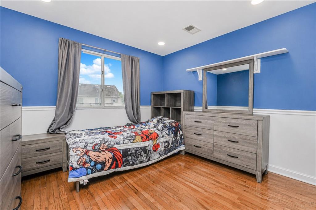 61 Jennifer Place Bulls Head Staten Island NY 10314