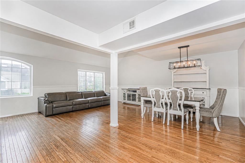 61 Jennifer Place Bulls Head Staten Island NY 10314