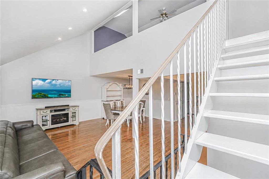 61 Jennifer Place Bulls Head Staten Island NY 10314