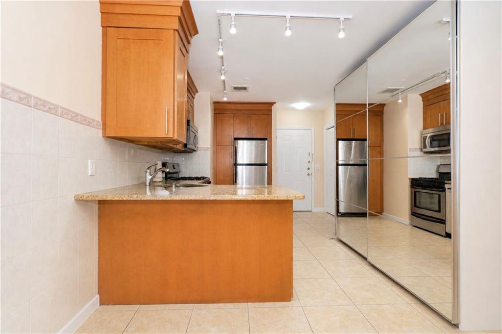 2801 East 11th Street Brighton Beach Brooklyn NY 11235