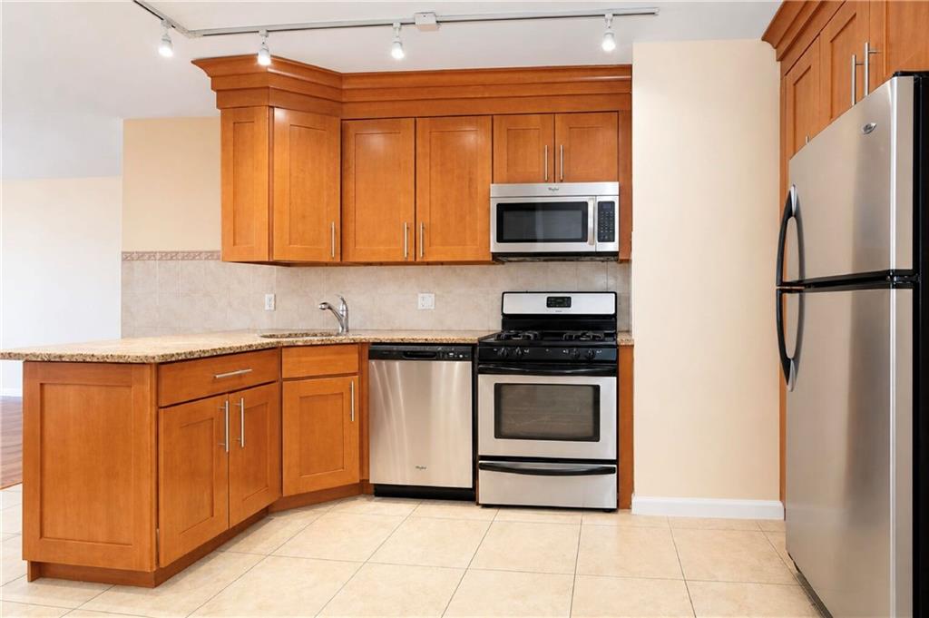 2801 East 11th Street Brighton Beach Brooklyn NY 11235