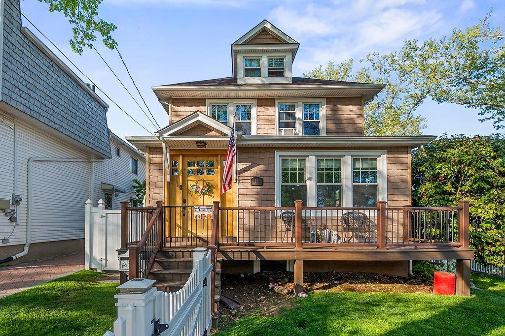 63 Coddington Avenue New Dorp Staten Island NY 10306