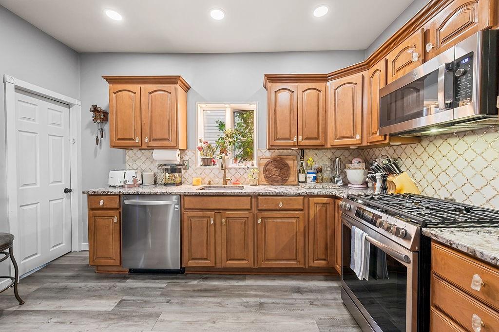 63 Coddington Avenue New Dorp Staten Island NY 10306