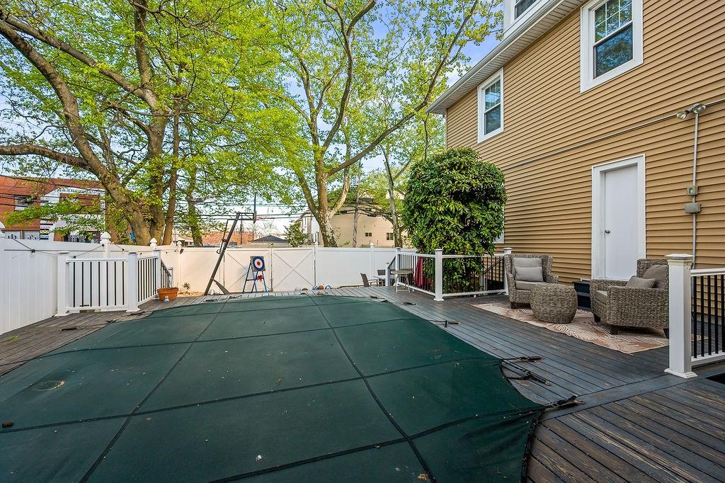 63 Coddington Avenue New Dorp Staten Island NY 10306