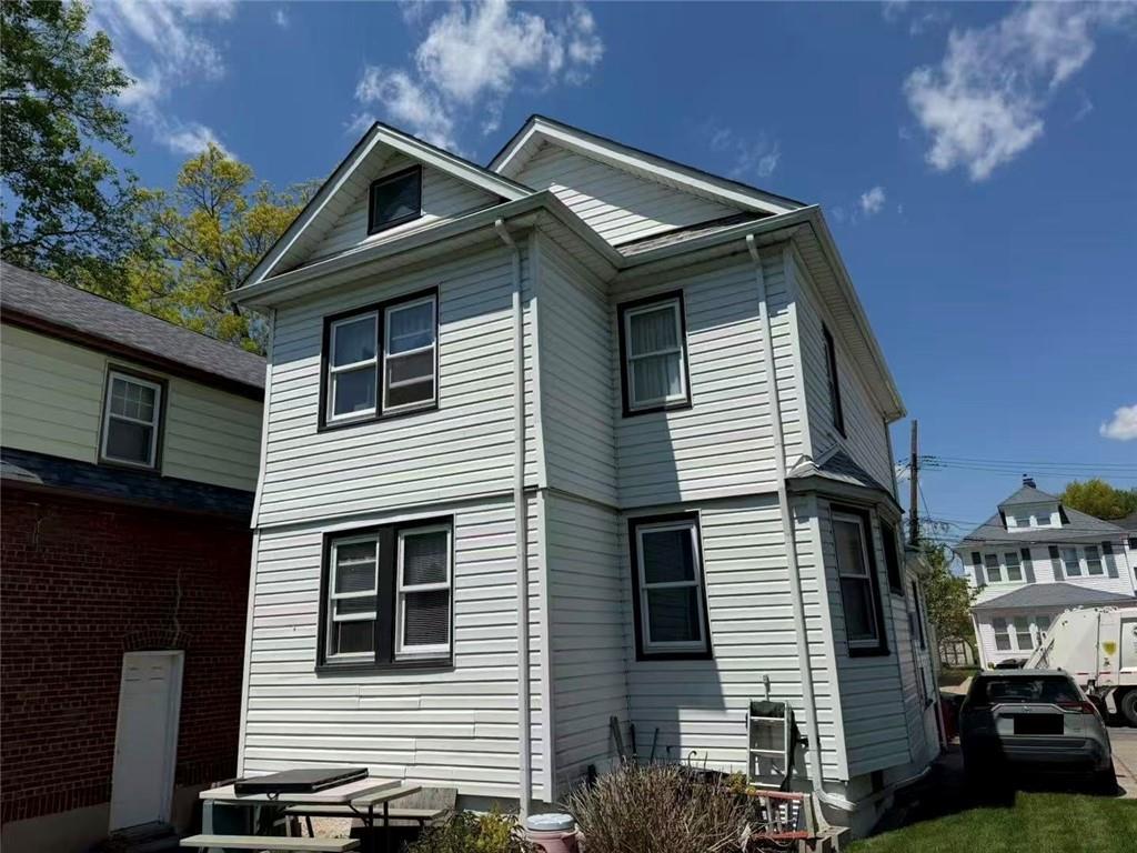 190 Hope Avenue Rosebank Staten Island NY 10305