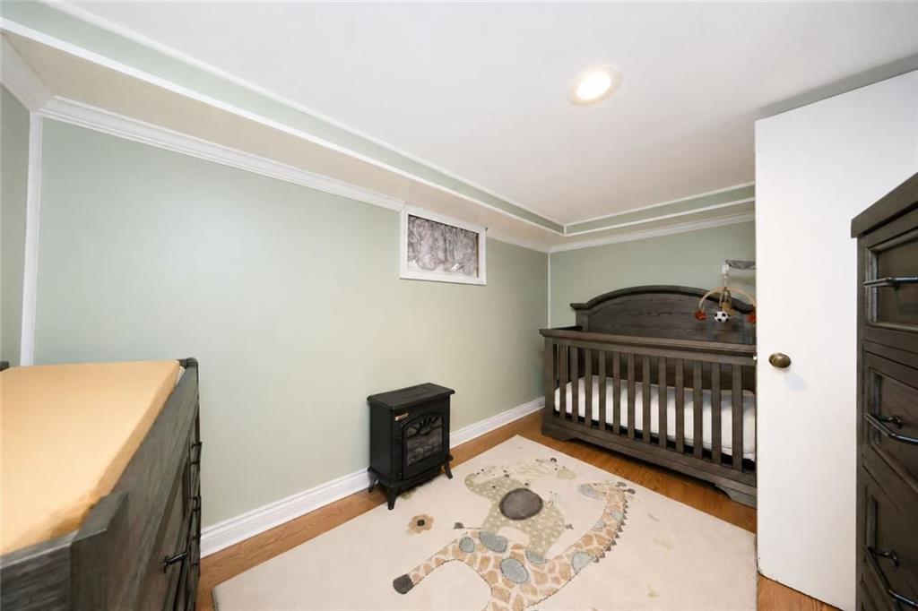 190 Hope Avenue Rosebank Staten Island NY 10305