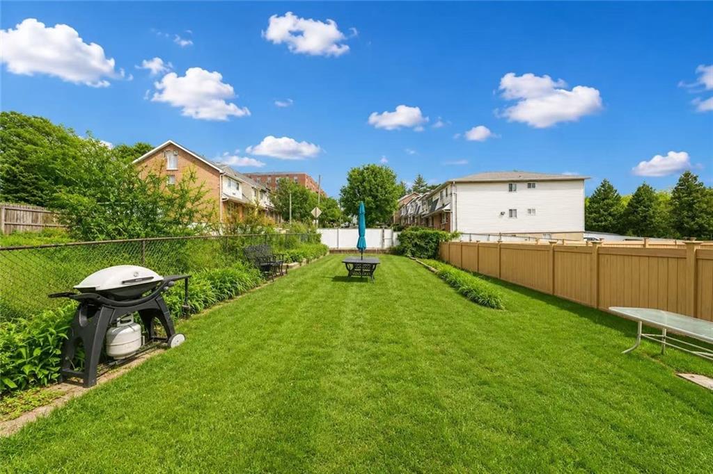 190 Hope Avenue Rosebank Staten Island NY 10305