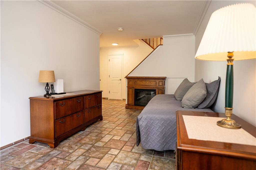 41 Country Drive New Springville Staten Island NY 10314