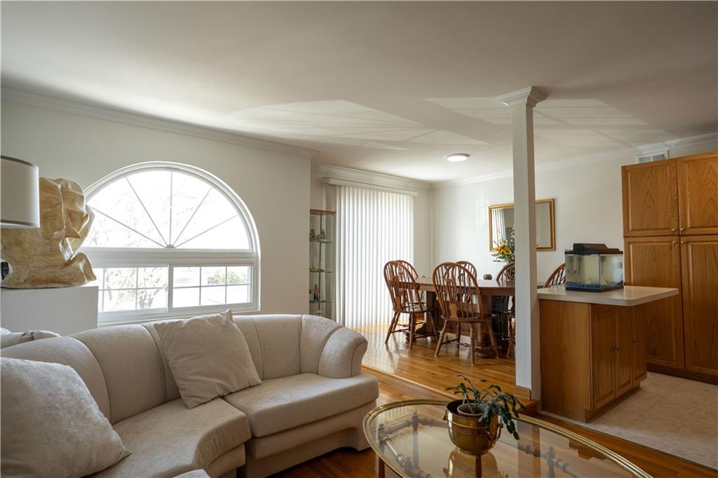 41 Country Drive New Springville Staten Island NY 10314
