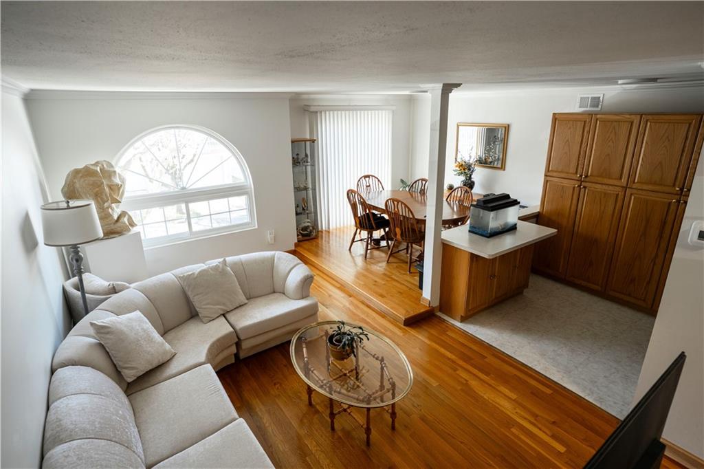 41 Country Drive New Springville Staten Island NY 10314