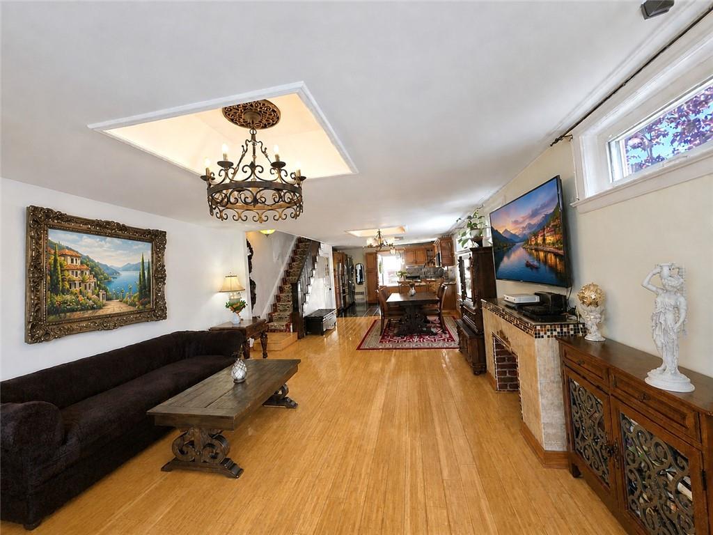 8225 7th Avenue Dyker Heights Brooklyn NY 11228