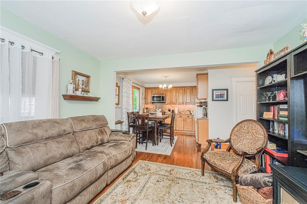 109 Adams Avenue Grant City Staten Island NY 10306