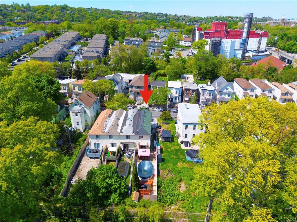 200 Chestnut Avenue Rosebank Staten Island NY 10305