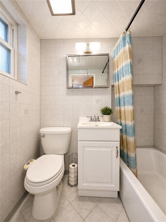 8974 15th Avenue Dyker Heights Brooklyn NY 11228