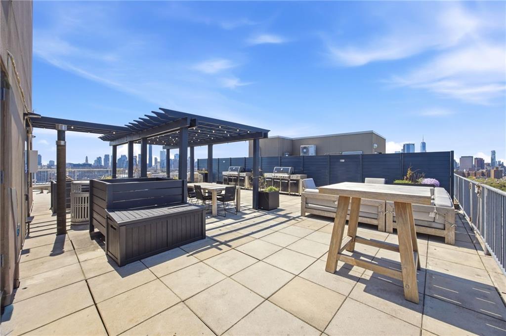 440 Kent Avenue Williamsburg Brooklyn NY 11249
