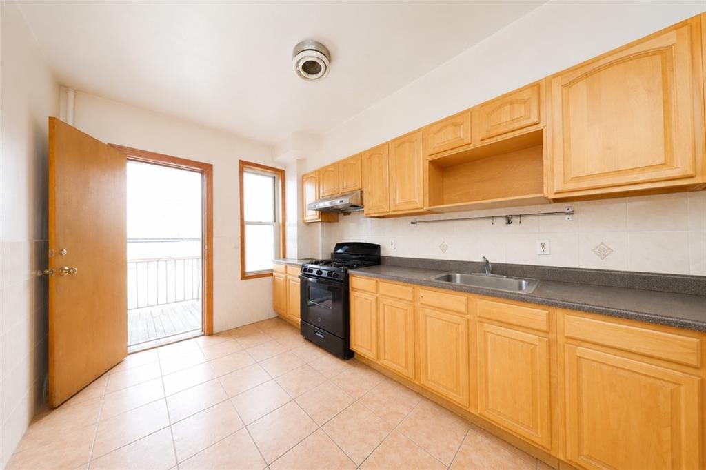 865 55th Street Sunset Park Brooklyn NY 11220
