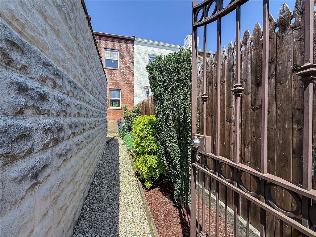 321 Bay 13th Street Bath Beach Brooklyn NY 11214