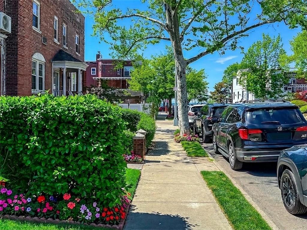 321 Bay 13th Street Bath Beach Brooklyn NY 11214