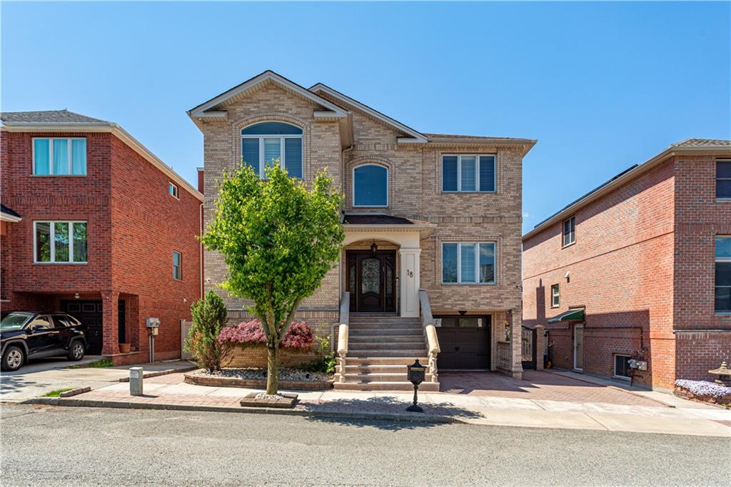 18 Monahan Avenue New Springville Staten Island NY 10314