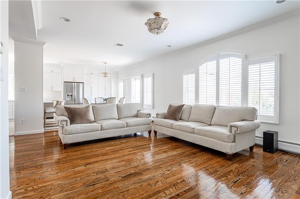 18 Monahan Avenue New Springville Staten Island NY 10314