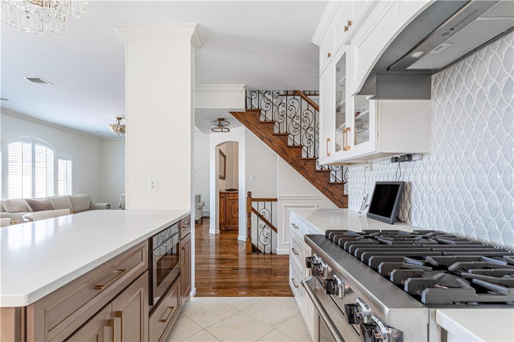18 Monahan Avenue New Springville Staten Island NY 10314