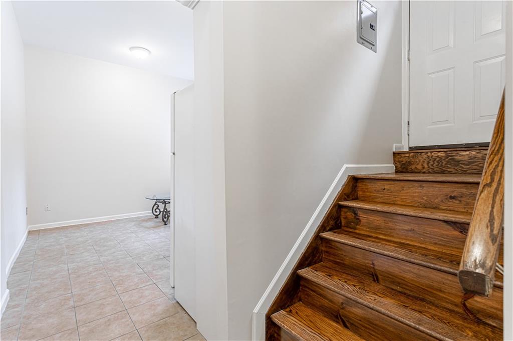 18 Monahan Avenue New Springville Staten Island NY 10314