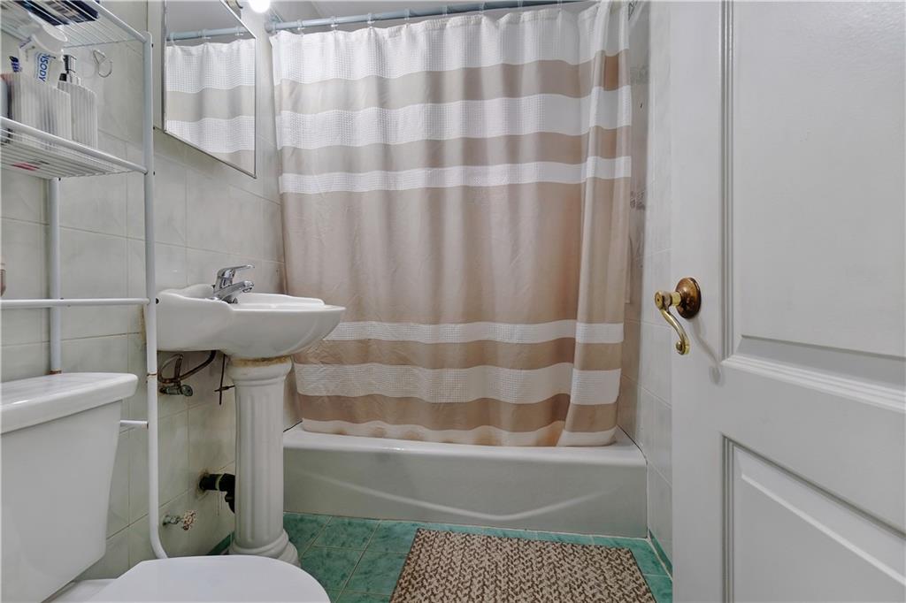 2909 Ocean Avenue Sheepshead Bay Brooklyn NY 11235