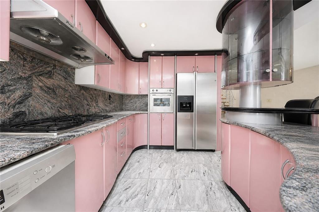 2240 East 26th Street Sheepshead Bay Brooklyn NY 11229