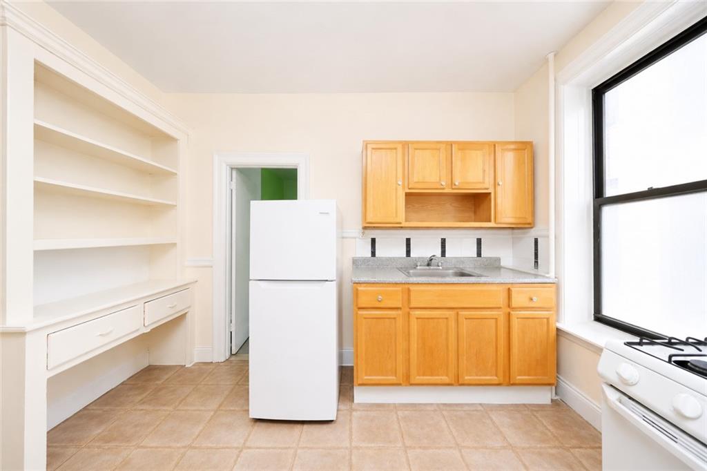 7127 5th Avenue Park Slope Brooklyn NY 11209