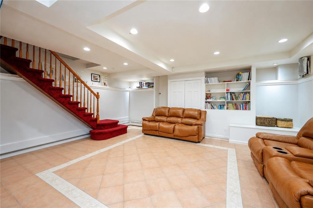 231 73rd Street Bay Ridge Brooklyn NY 11209