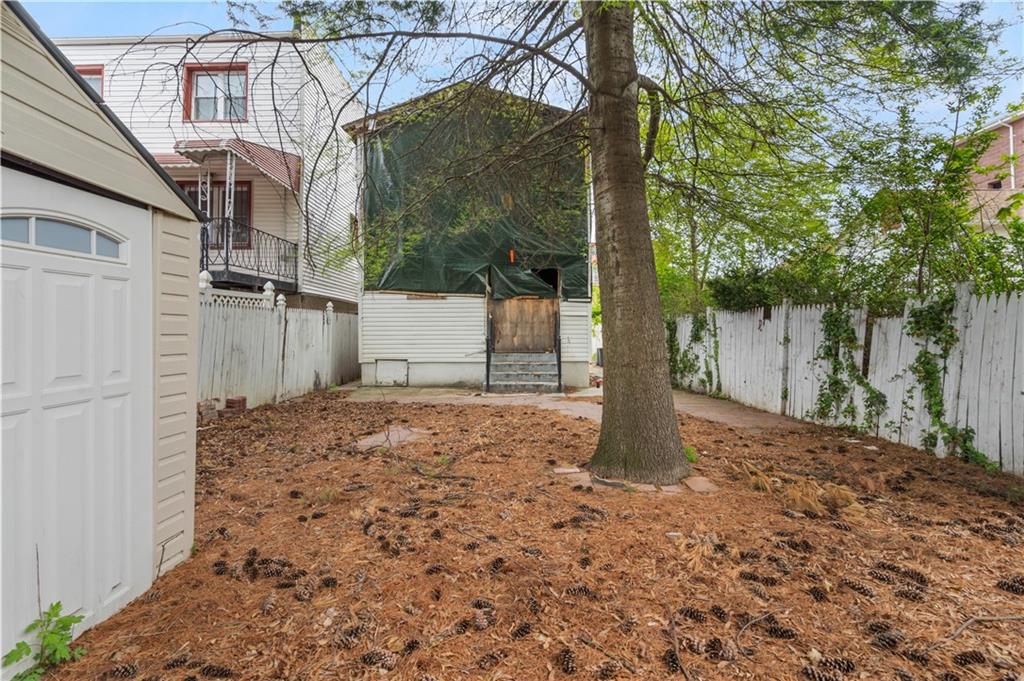2925 Throop Avenue Bronx NY 10469