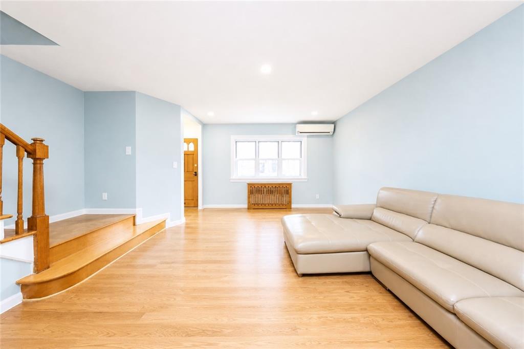 152 Bay 40th Street Bath Beach Brooklyn NY 11214