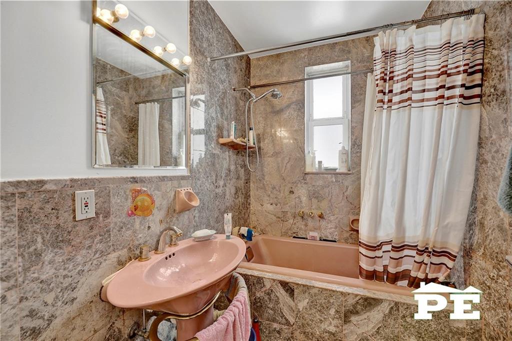 2441 East 23rd Street Sheepshead Bay Brooklyn NY 11235