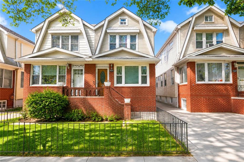 2123 Ryder Street Marine Park Brooklyn NY 11234