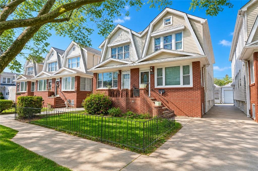 2123 Ryder Street Marine Park Brooklyn NY 11234