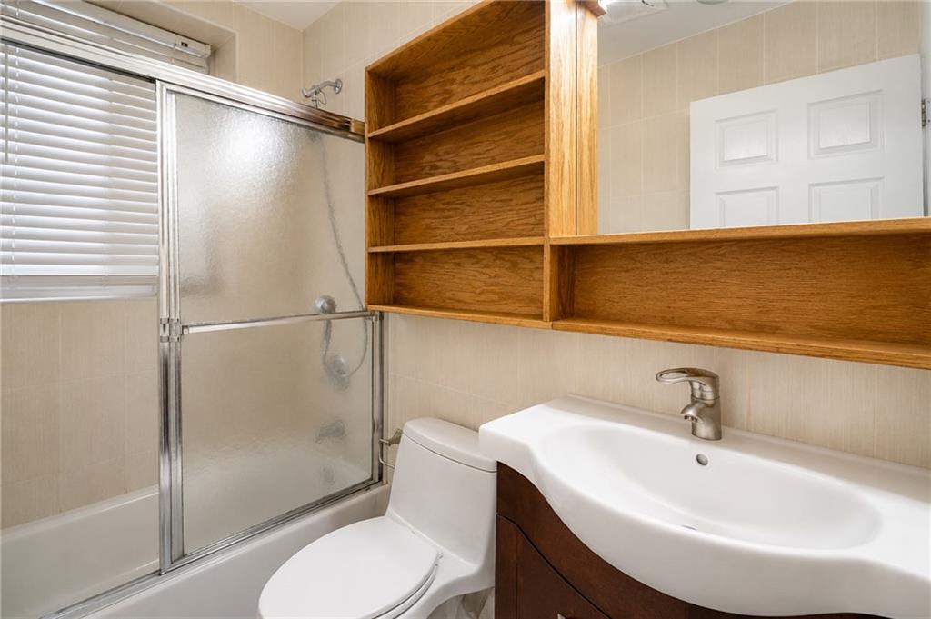 2609 Cropsey Avenue Bath Beach Brooklyn NY 11214